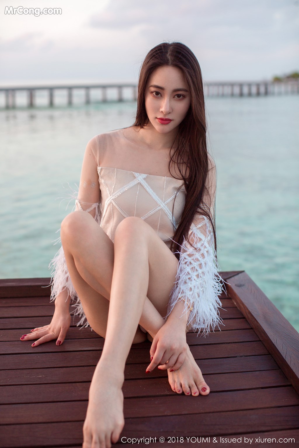 YouMi Vol.135: Mu Fei Fei (穆菲菲) (42 images)