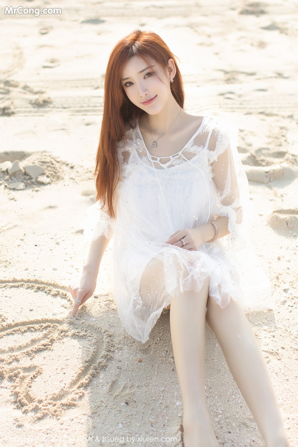 YouMi Vol.092: 土肥圆矮挫穷 (45 images)