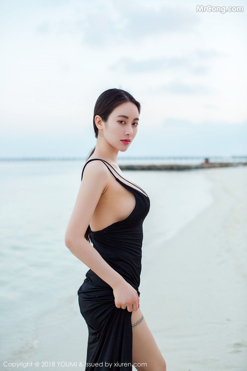 YouMi Vol.104: Mu Fei Fei (穆菲菲) (44 images)