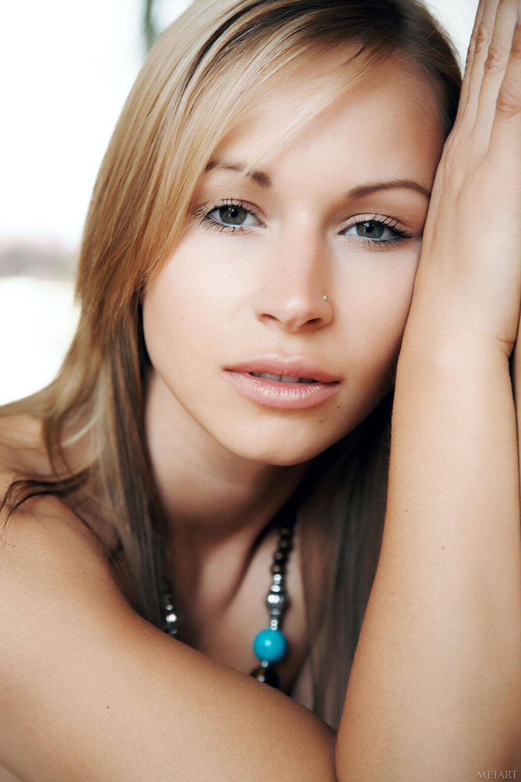 MetArt Susana S – Presenting Susanne Part01 (54P)