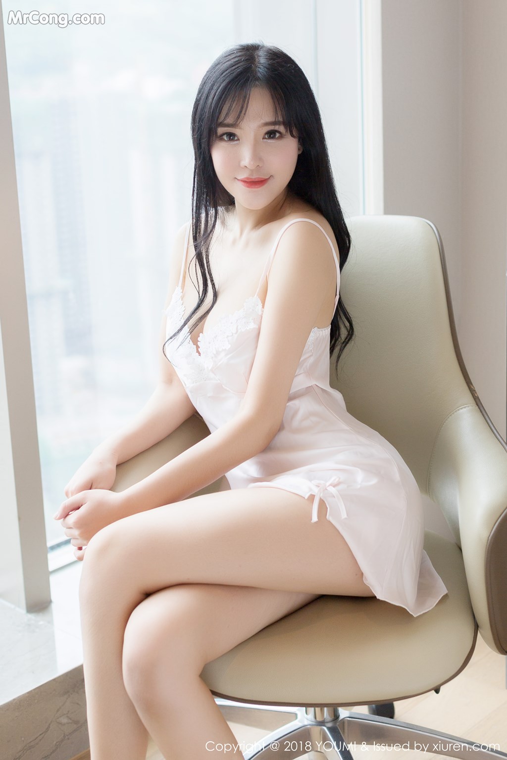 YouMi Vol.143: Liu Yu Er (刘钰儿) (42 images)