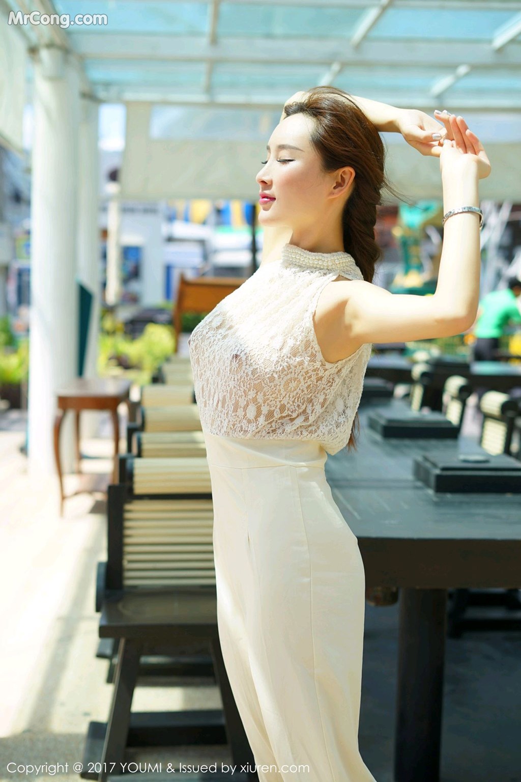 YouMi Vol.061: 土肥圆矮挫穷 (43 images)