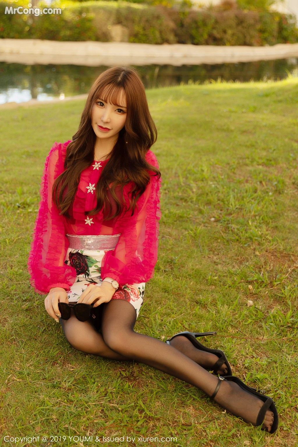 YouMi Vol.335: Zhou Yuxi (周于希Sandy) (60 images)