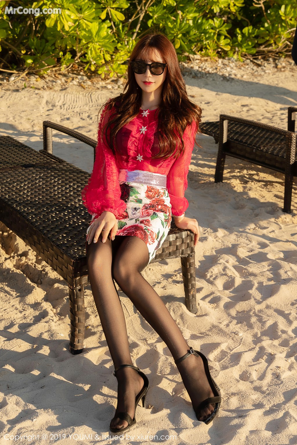 YouMi Vol.335: Zhou Yuxi (周于希Sandy) (60 images)