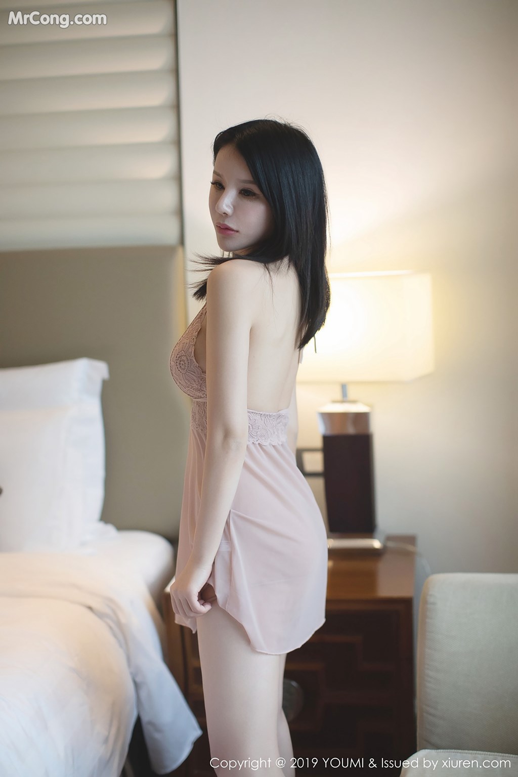 YouMi Vol.262: 泡芙Milk (34 images)