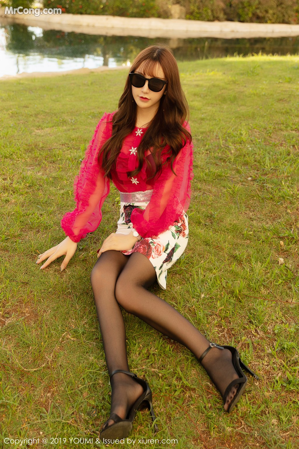 YouMi Vol.335: Zhou Yuxi (周于希Sandy) (60 images)