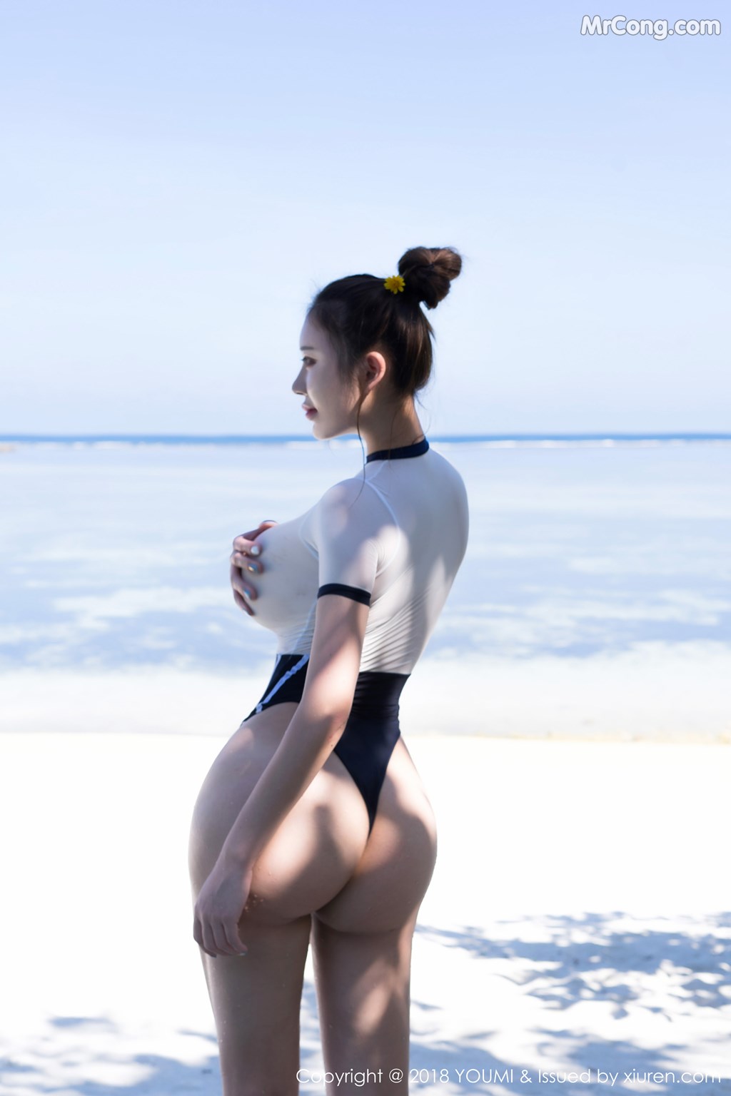 YouMi Vol.215: Egg_尤妮丝 (46 images)