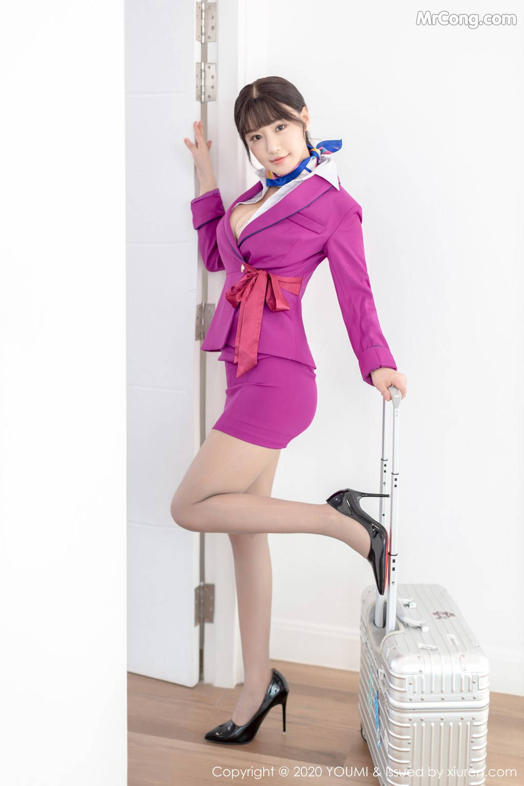 YouMi Vol.398: Zhu Ke Er (朱可儿Flower) (103 images)