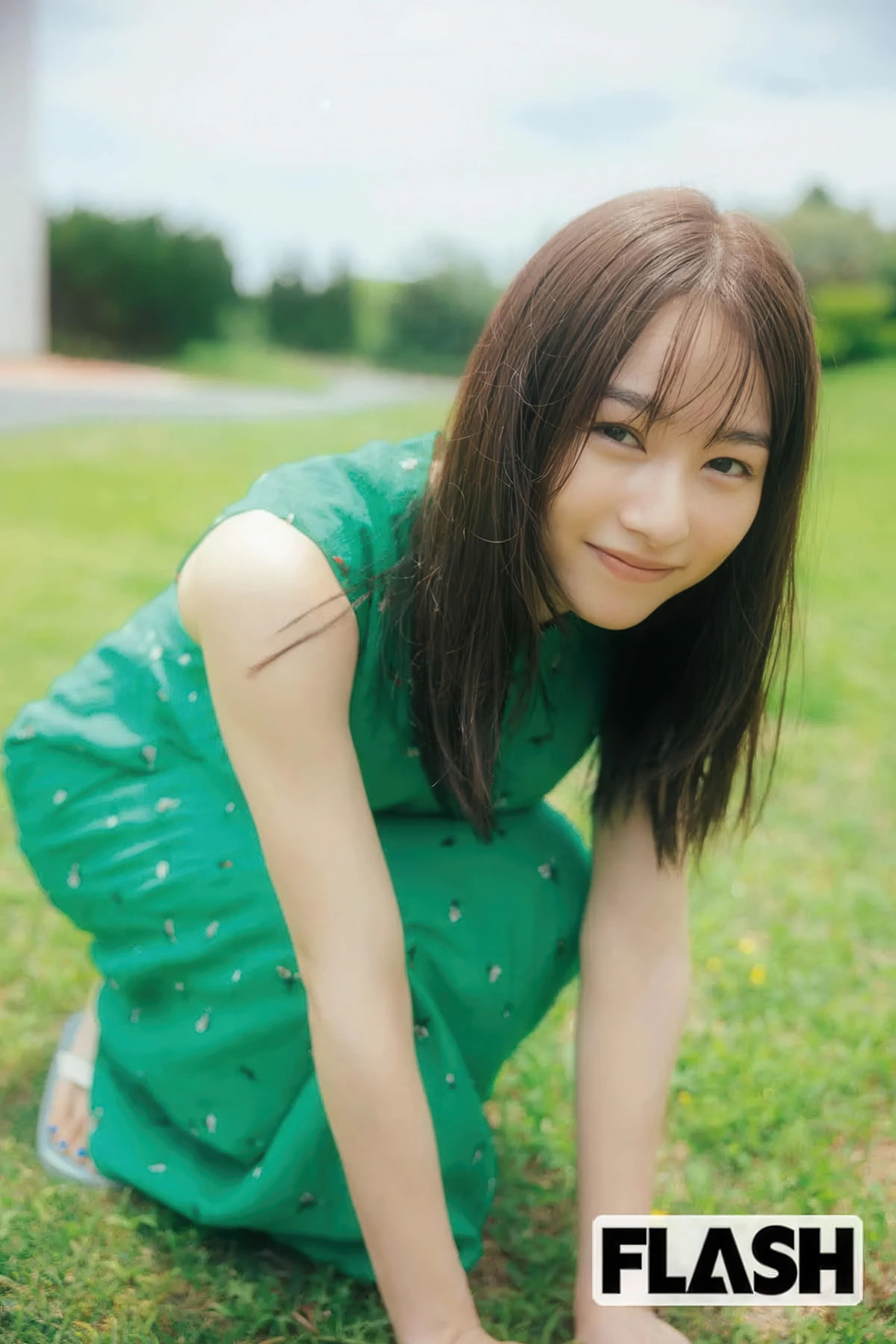 Hinako Sakurai 桜井日奈子, FLASH 2025.09.02 (フラッシュ 2025年9月2日号)