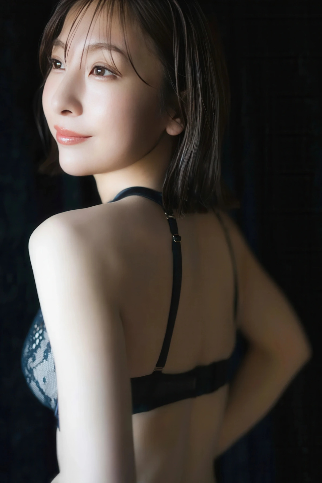 Narumi Itano 板野成美, FRIDAYデジタル写真集 「なるほど、グッドボディ vol.1」 Set.02 Cover Photo