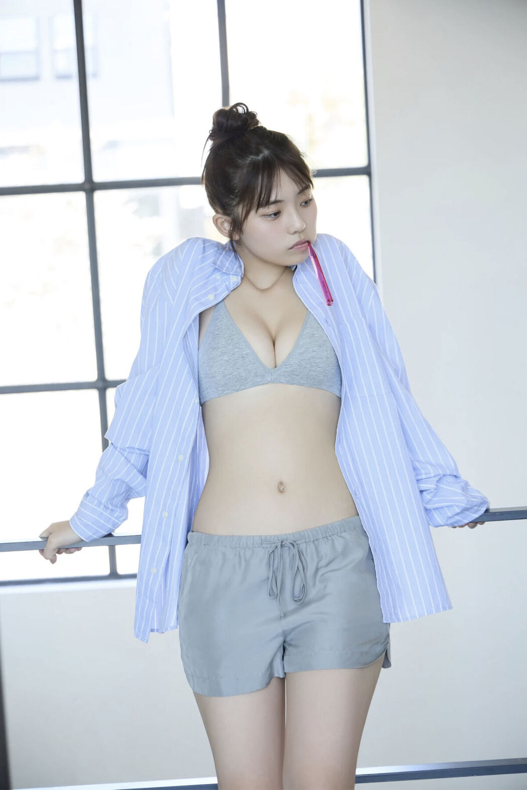 JP Kikuchi Hina 菊地姫奈 – FRIDAY Monthly Girl 027 先行公開100カット (89P)