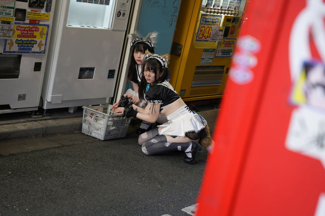 JP Sui Utatane うたたね翠 And Shione Mizuna 水那しおね – 野生のメイドがあらわれた Part02 (55P)