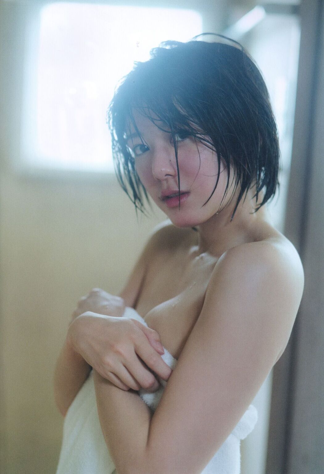 JP Momoka Onishi 大西桃香 – 2023.09.30 AKB48 2nd写真集 桃の眺め方 Part02 (59P)