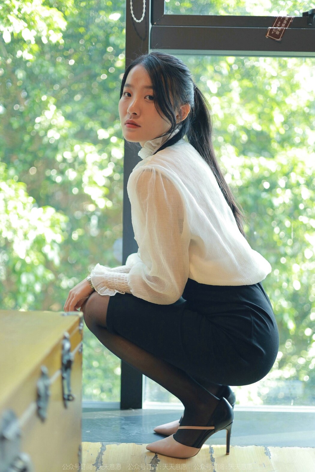 IESS异思趣向 No.1017 Wan Ping