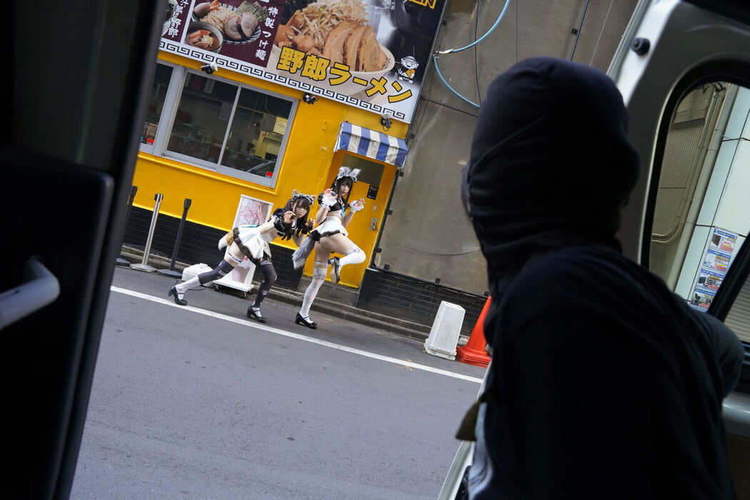 JP Sui Utatane うたたね翠 And Shione Mizuna 水那しおね – 野生のメイドがあらわれた Part02 (55P)