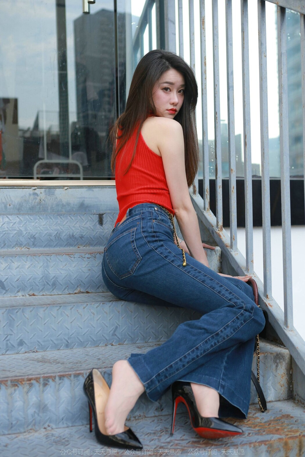 IESS异思趣向 No.1011 Jia Ye
