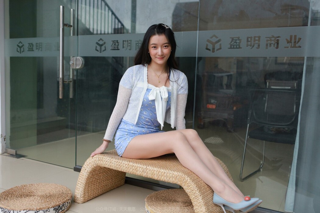 IESS异思趣向 No.1033 Qiu Qiu