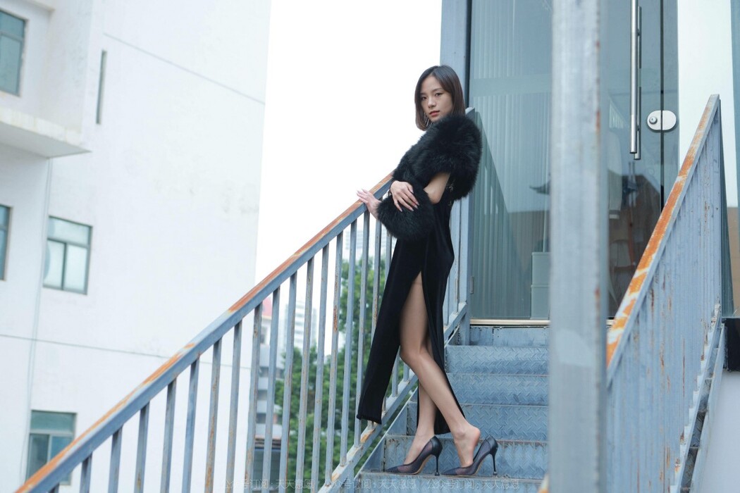 IESS异思趣向 No.1009 Xiao Liu