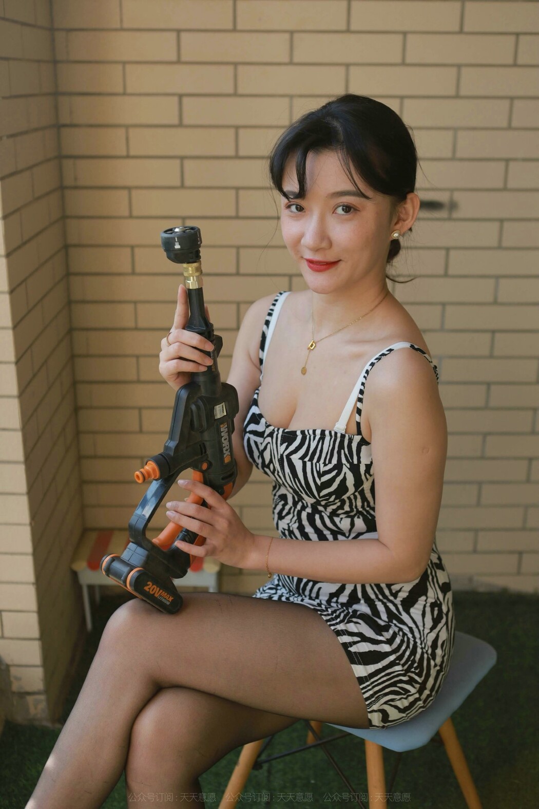 IESS异思趣向 No.1007 Qiu Qiu