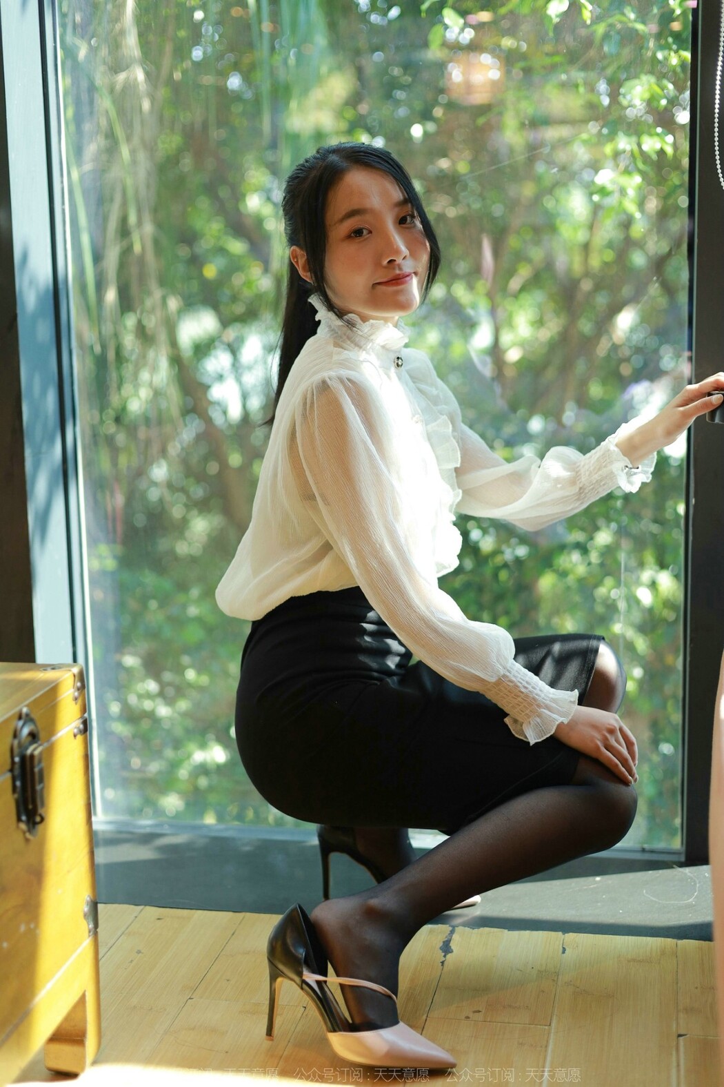 IESS异思趣向 No.1017 Wan Ping