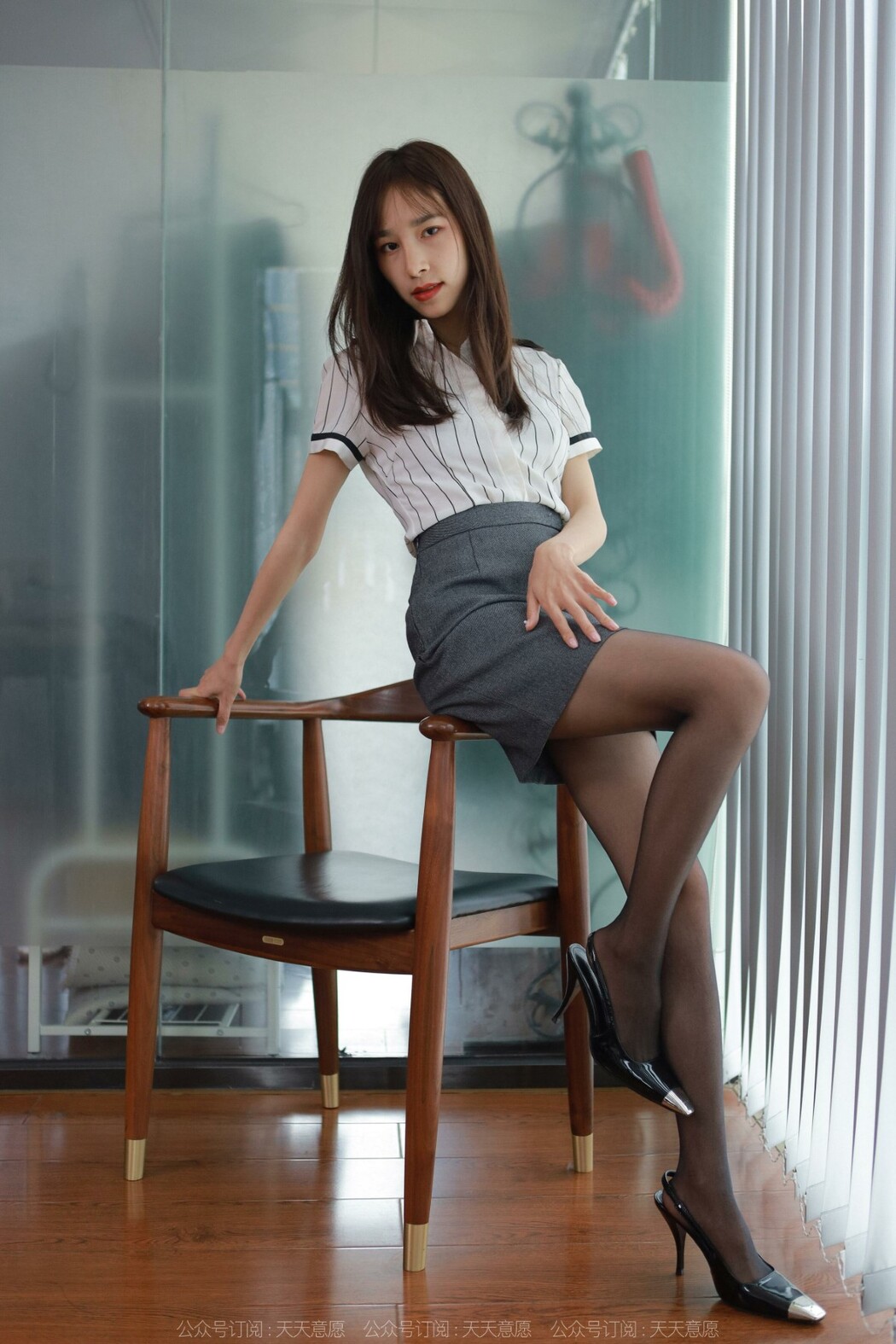 IESS异思趣向 No.1044 Mei Ko