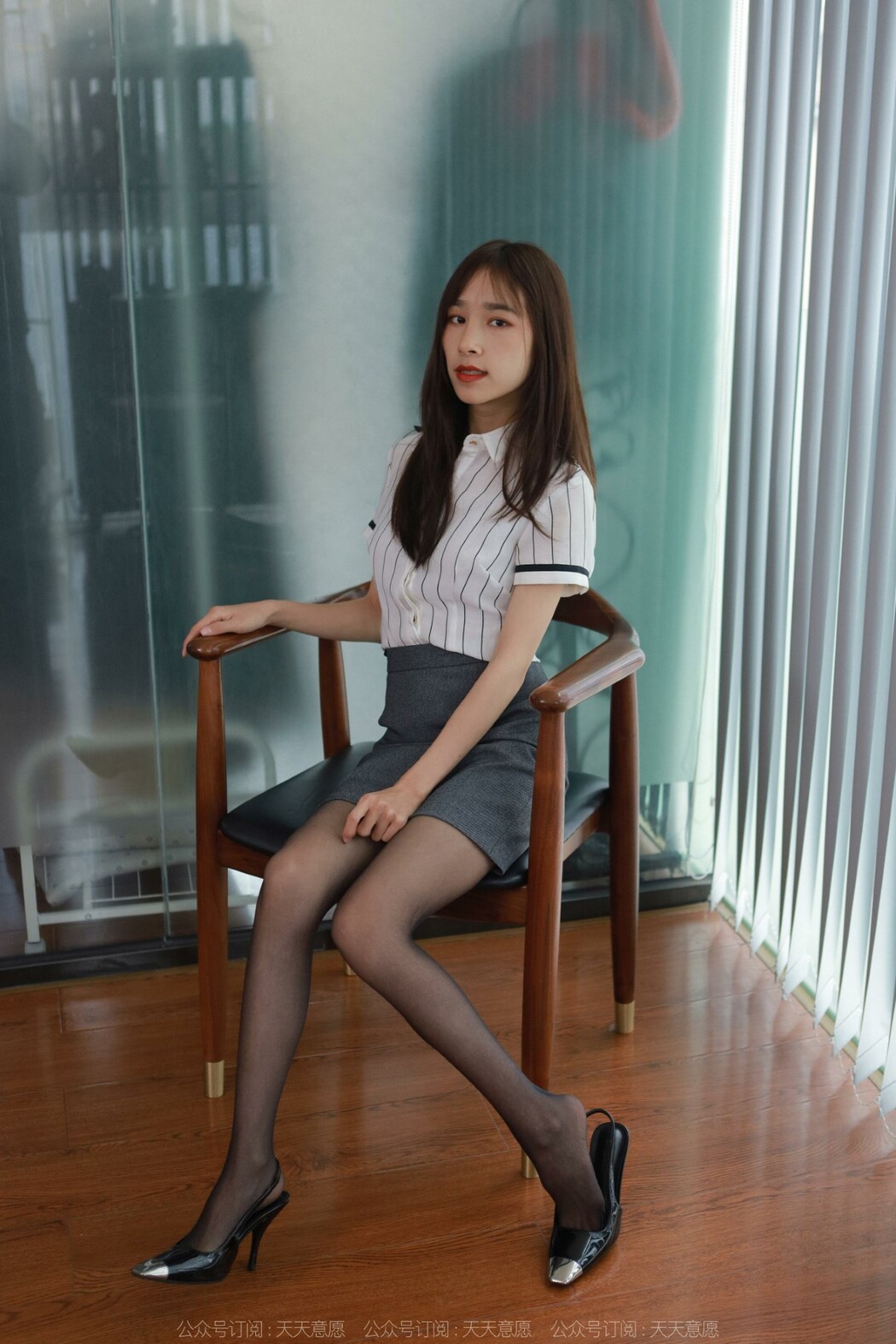 IESS异思趣向 No.1044 Mei Ko