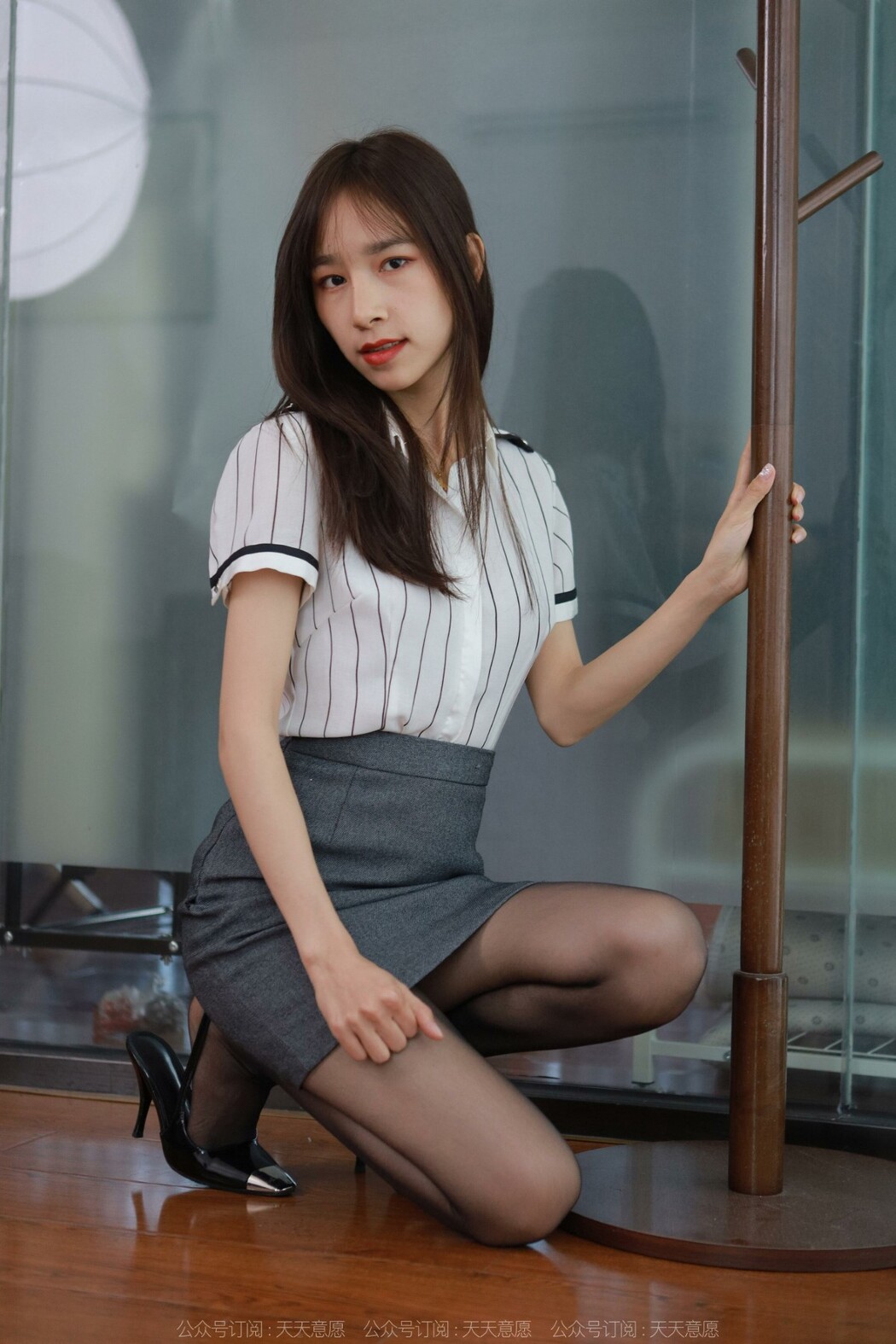 IESS异思趣向 No.1044 Mei Ko