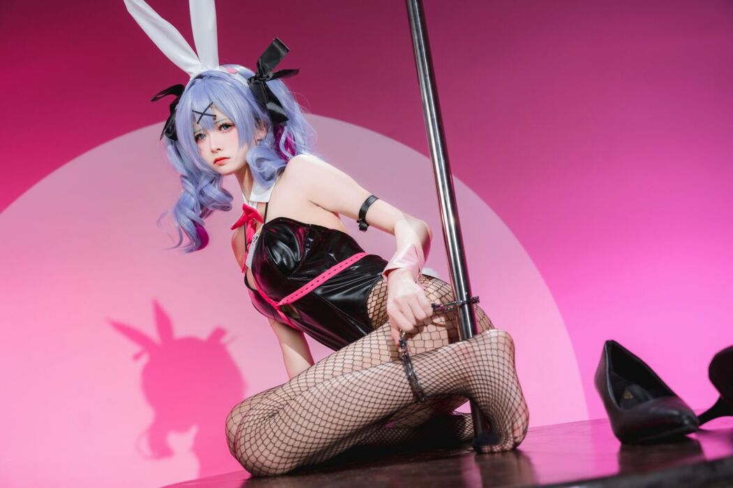 Coser@九柒喵 &#8211; 初音兔子洞 (26P)