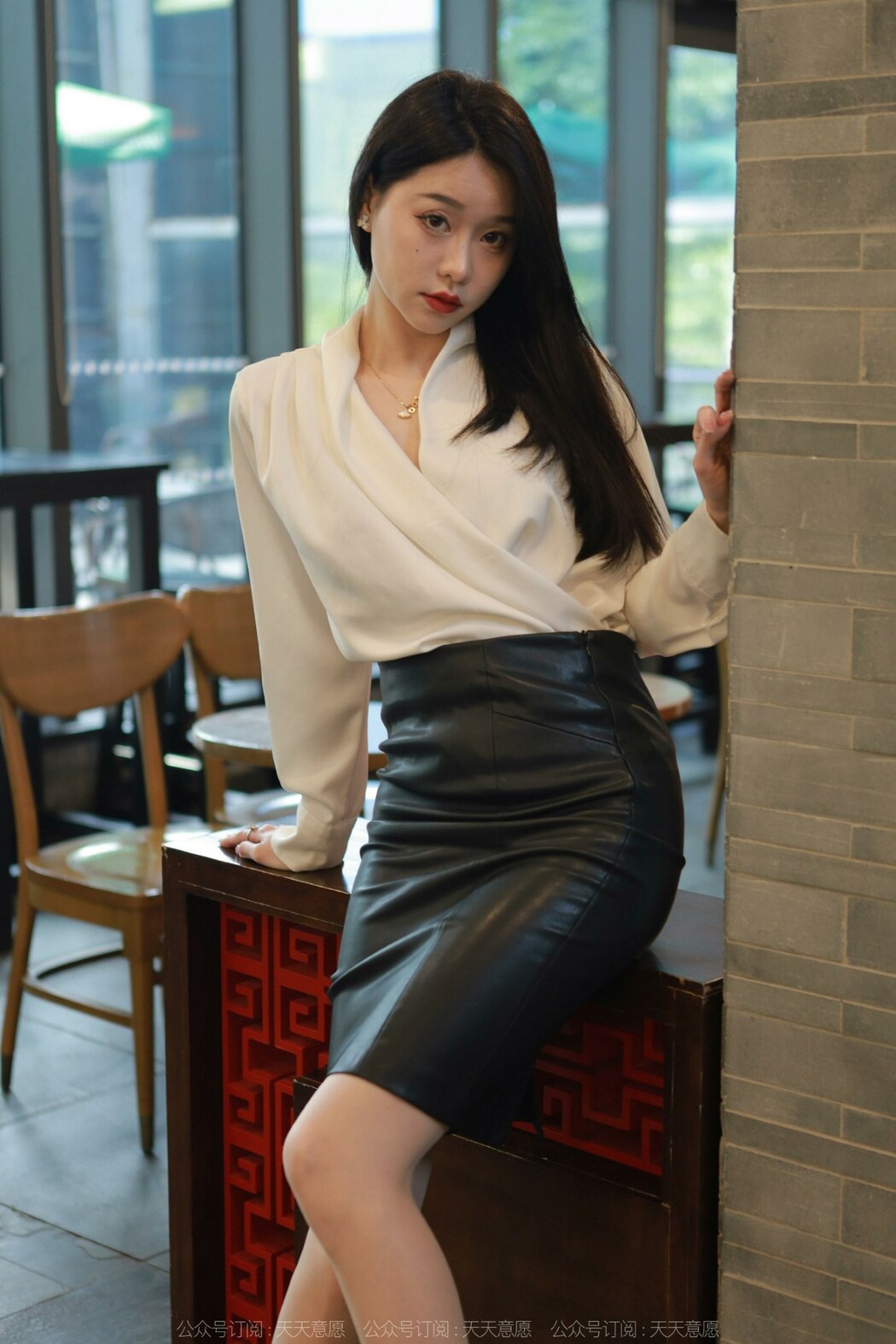 IESS异思趣向 No.1053 Jia Ye