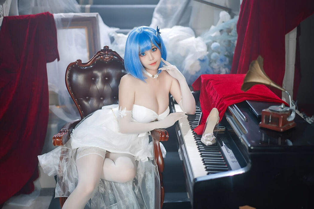 Coser@蜜汁猫裘 &#8211; 碧蓝航线 恰巴耶夫白骑兵 Part01 (52P)