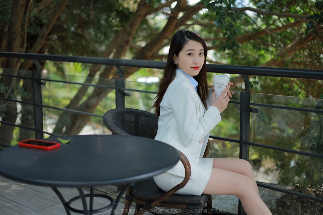 IESS异思趣向 No.1055 Xiao Jie