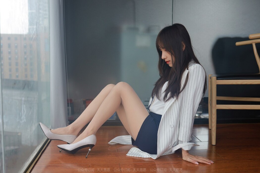 IESS异思趣向 No.1058 Mei Ko