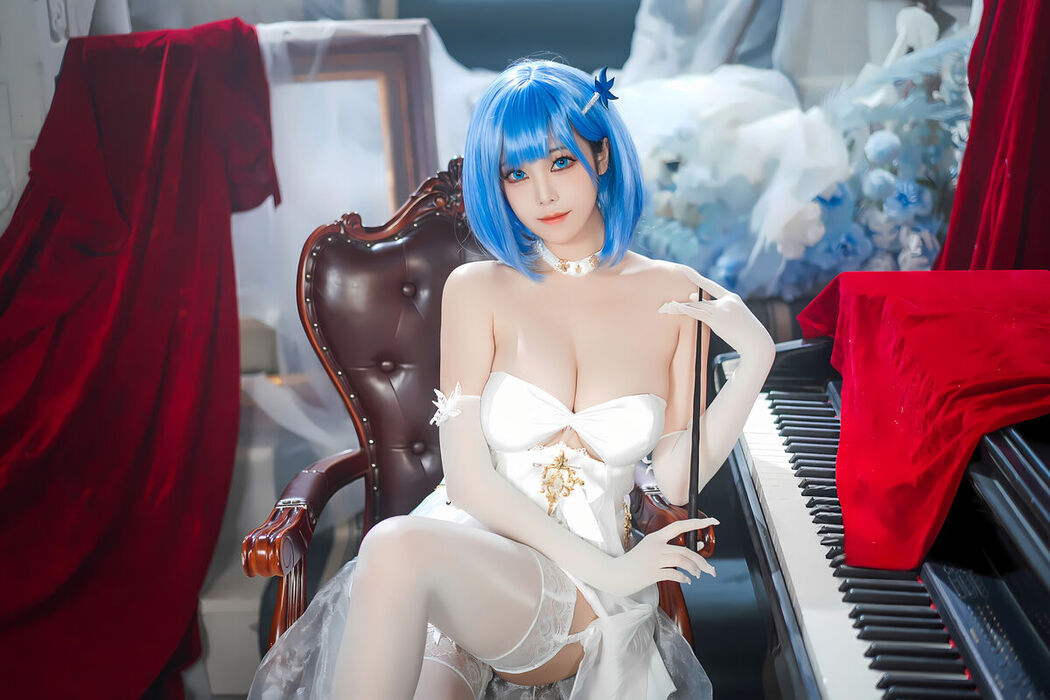 Coser@蜜汁猫裘 &#8211; 碧蓝航线 恰巴耶夫白骑兵 Part01 (52P)