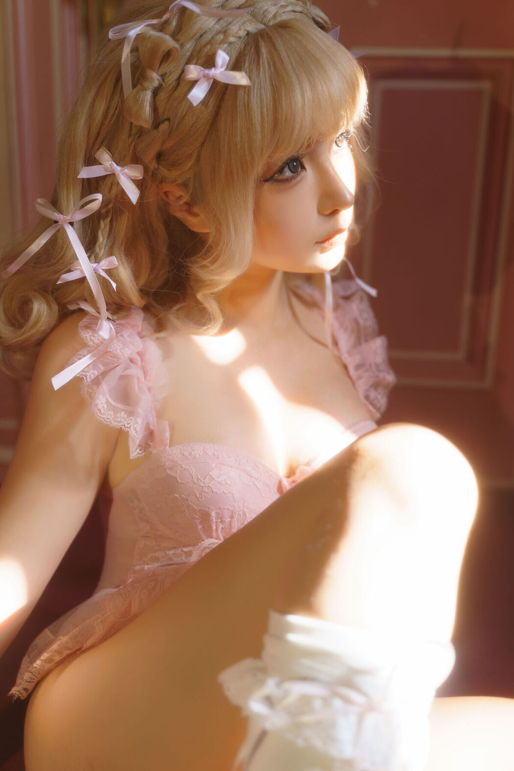 Coser@蠢沫沫 Chunmomo – 金发蝴蝶结 Part01 (47P)