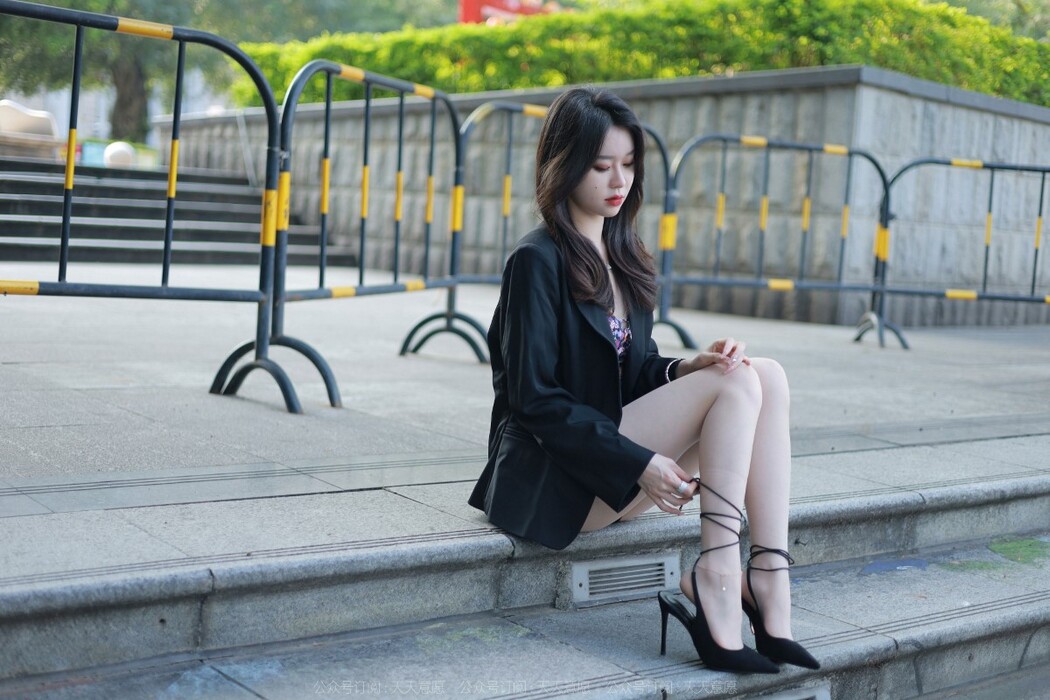 IESS异思趣向 No.1097 Jia Ye