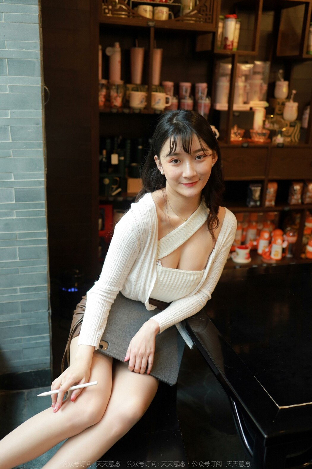 IESS异思趣向 No.1072 Qiu Qiu
