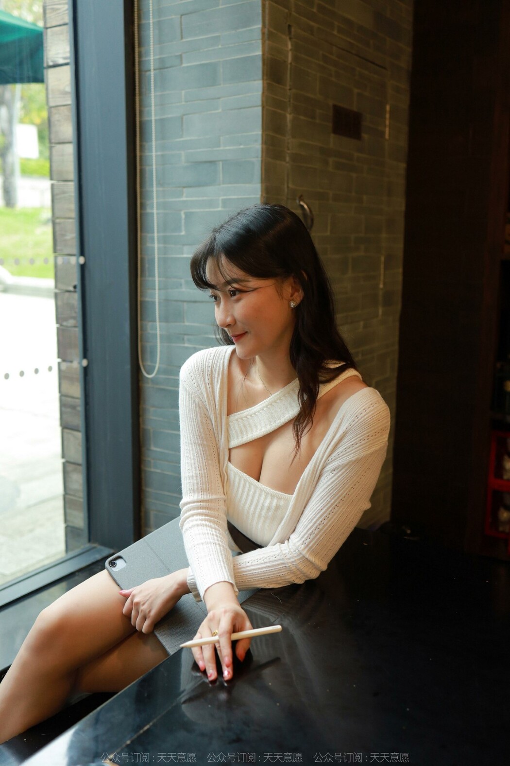 IESS异思趣向 No.1072 Qiu Qiu