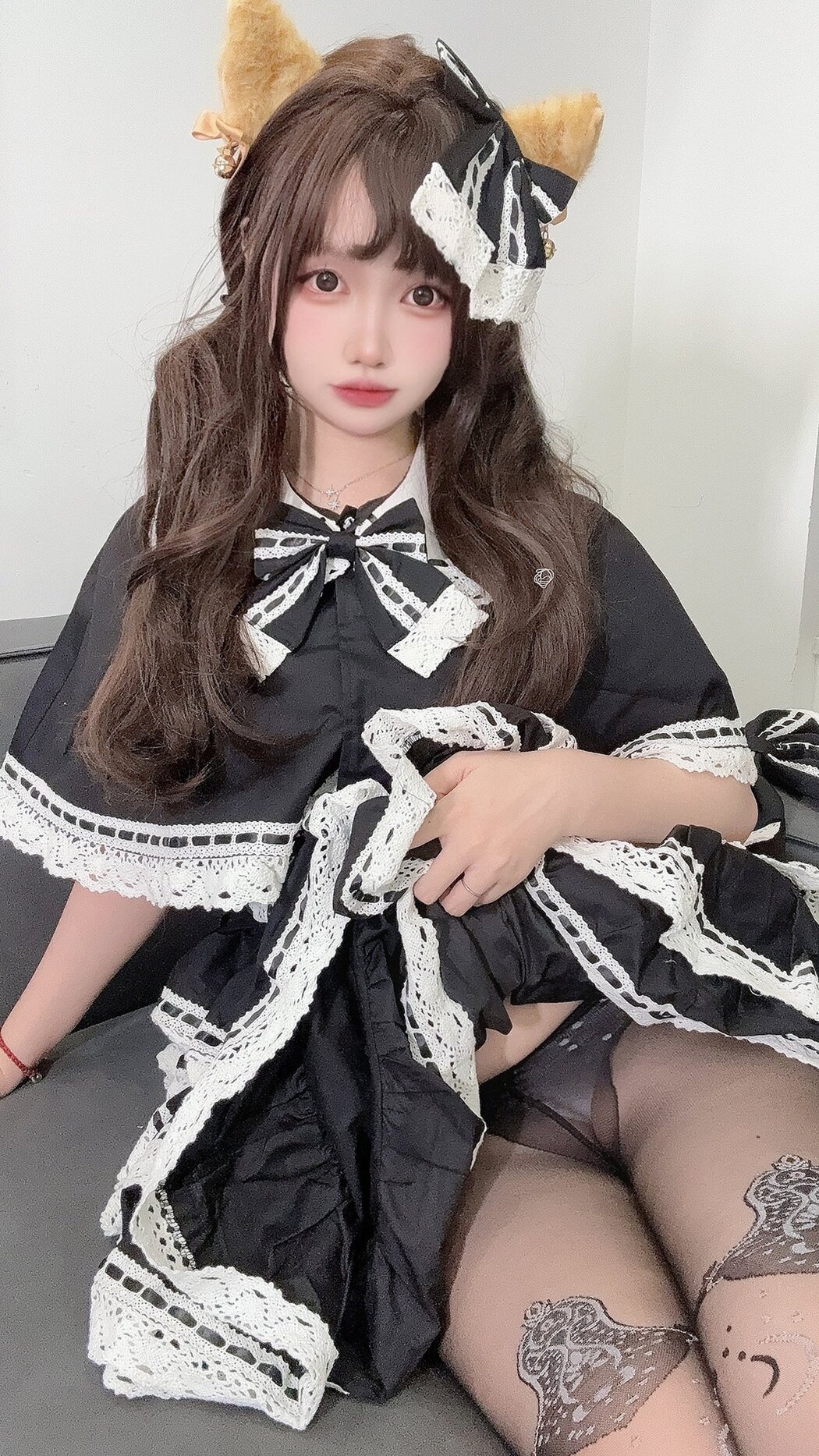 Coser@洛桑w伊梓 – 猫猫衬衫 (46P) Cover Photo