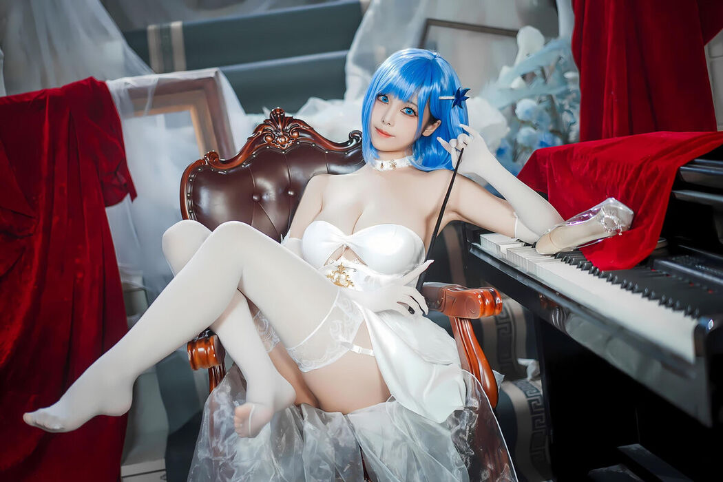 Coser@蜜汁猫裘 &#8211; 碧蓝航线 恰巴耶夫白骑兵 Part01 (52P)