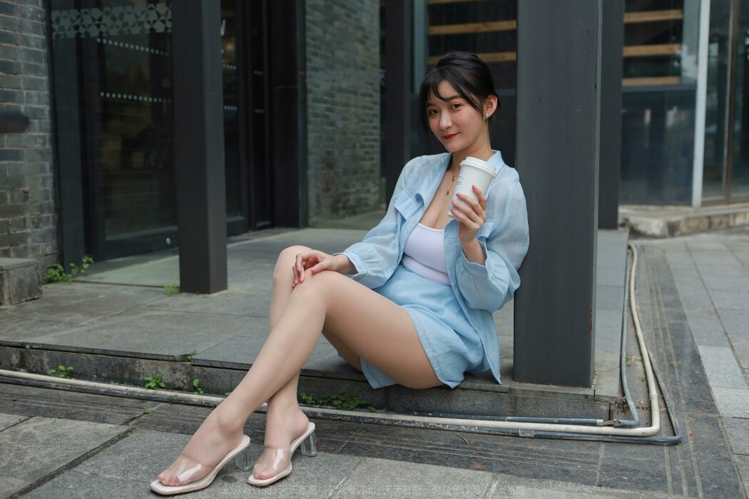 IESS异思趣向 No.1085 Qiu Qiu