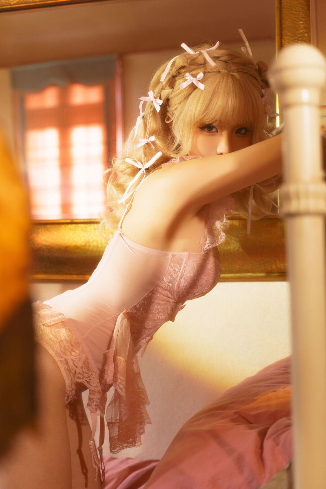 Coser@蠢沫沫 Chunmomo – 金发蝴蝶结 Part01 (47P)