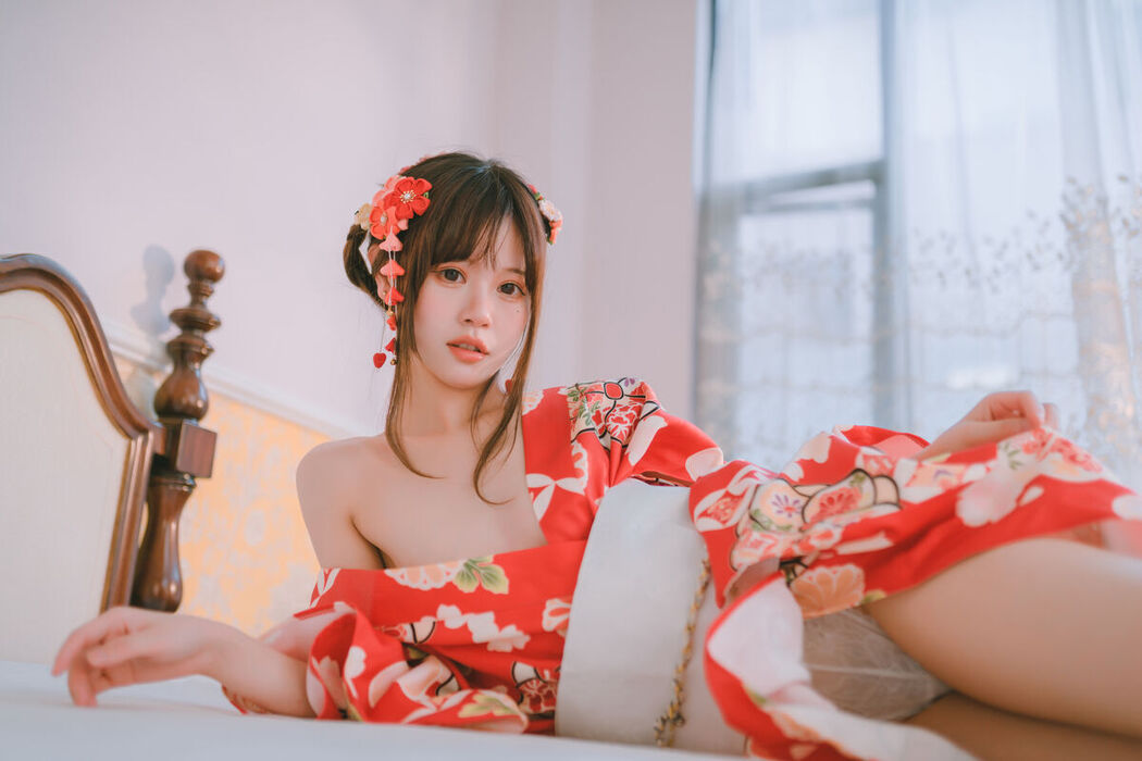 Coser@星黛鹿鹿 – 日常 浴衣室内 (50P)