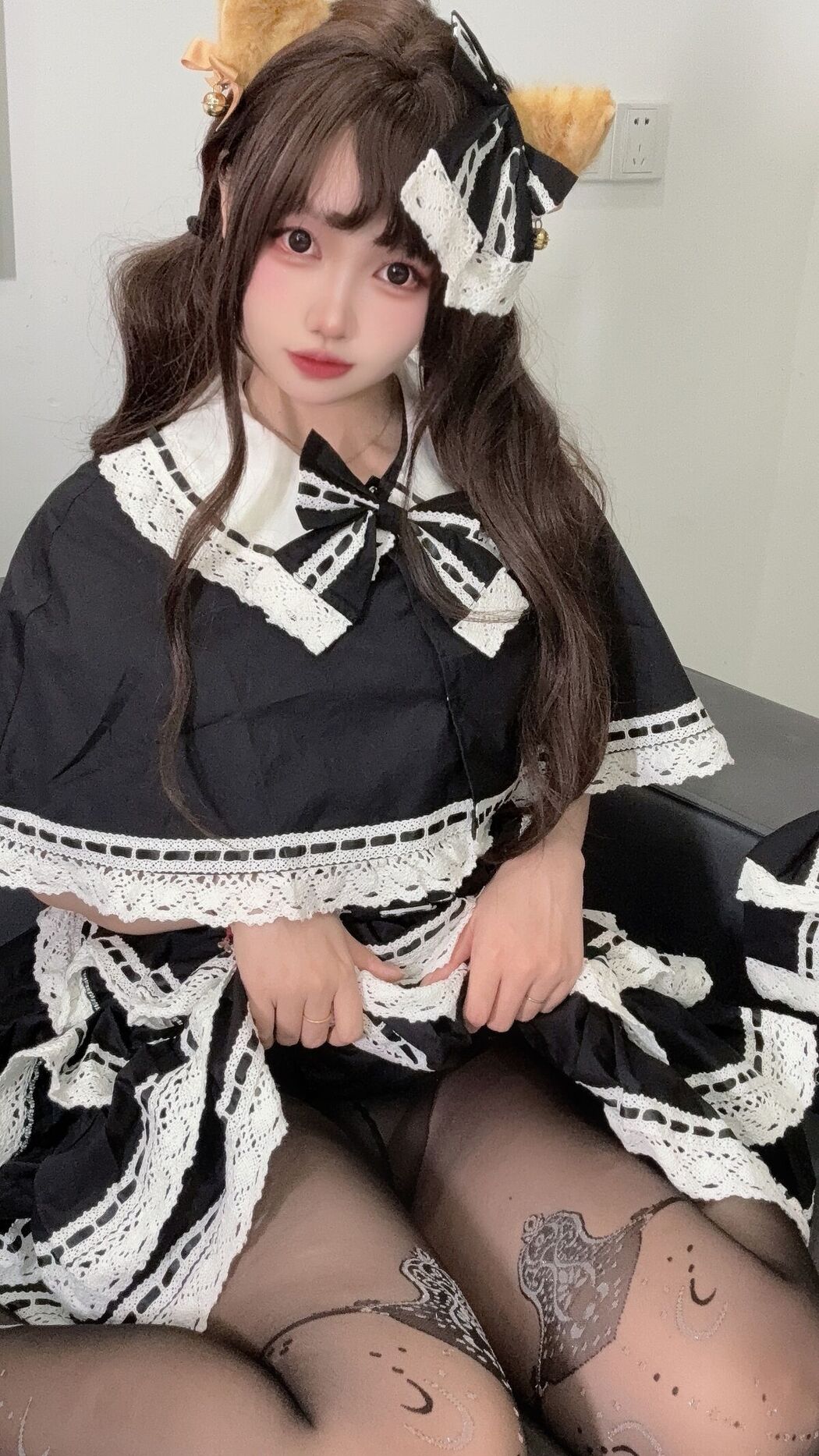 Coser@洛桑w伊梓 &#8211; 猫猫衬衫 (46P)