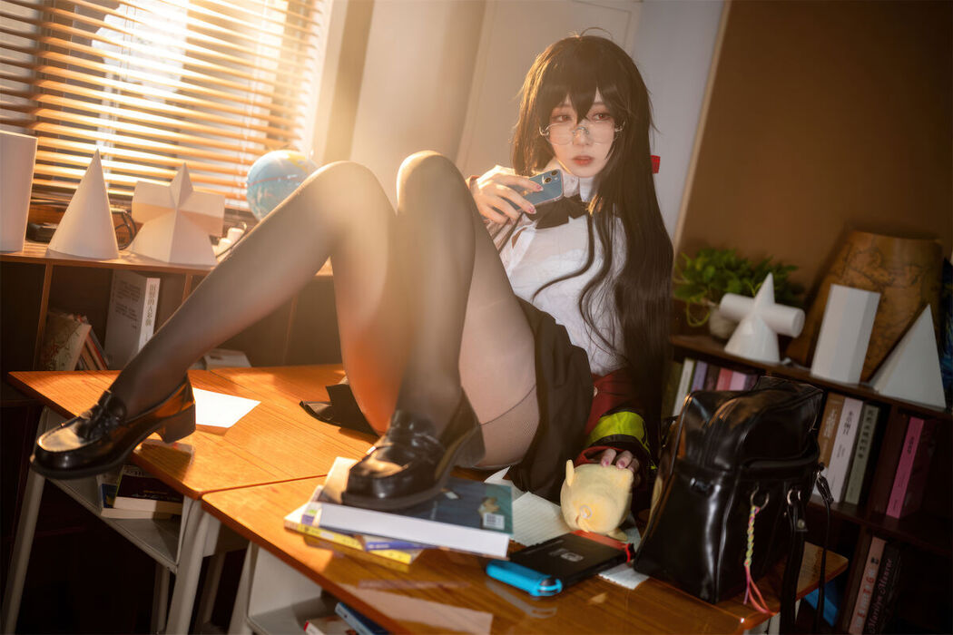 Coser@安食ajiki – 碧蓝航线 大凤 Jk (40P)