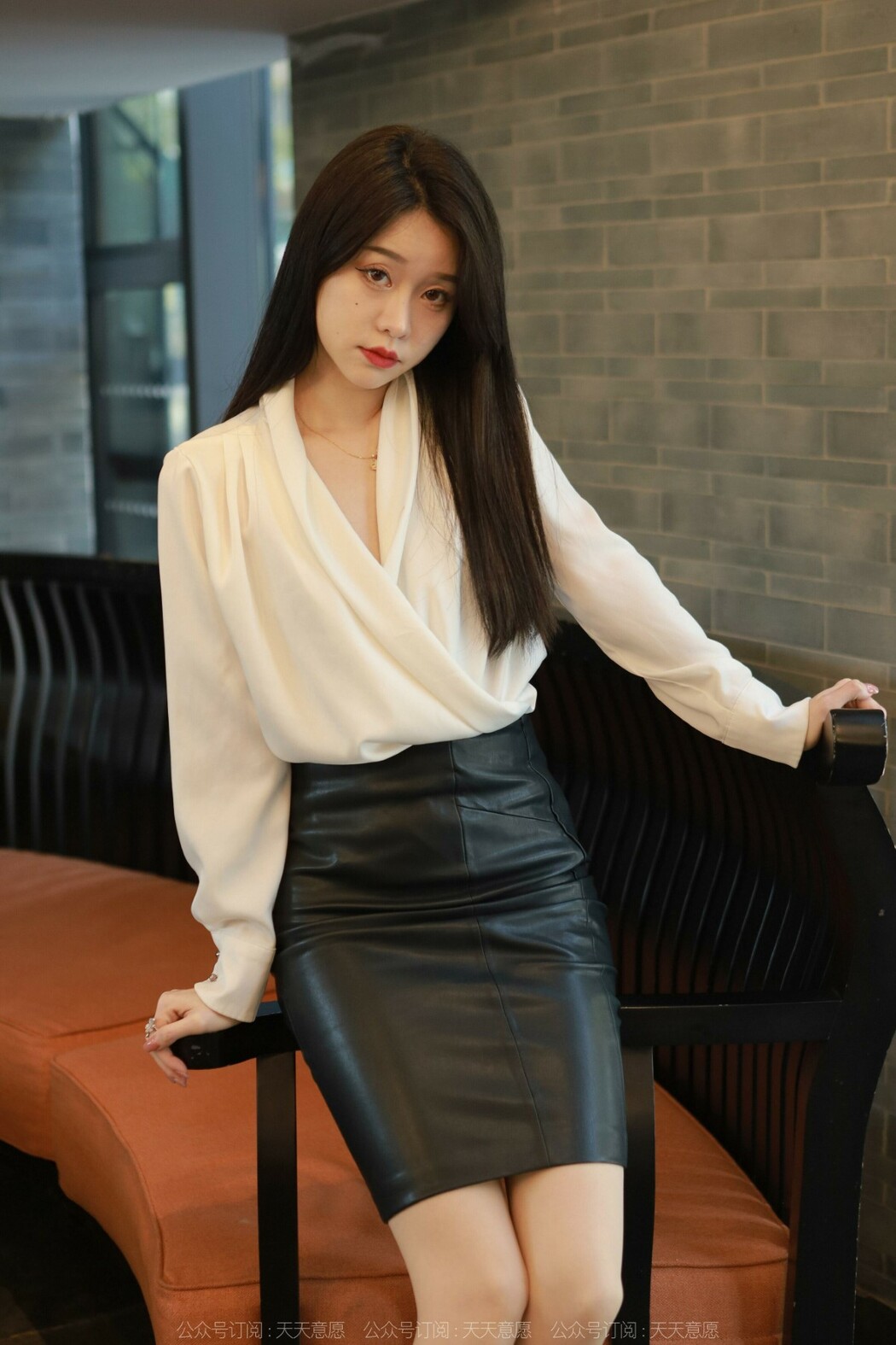IESS异思趣向 No.1053 Jia Ye
