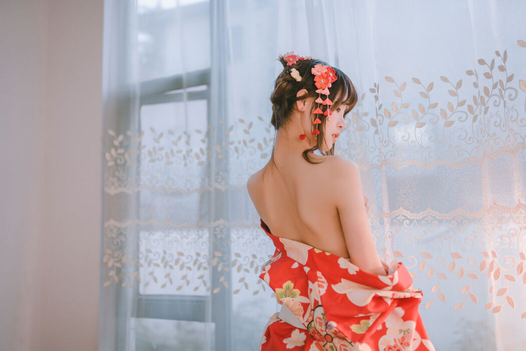 Coser@星黛鹿鹿 &#8211; 日常 浴衣室内 (50P)