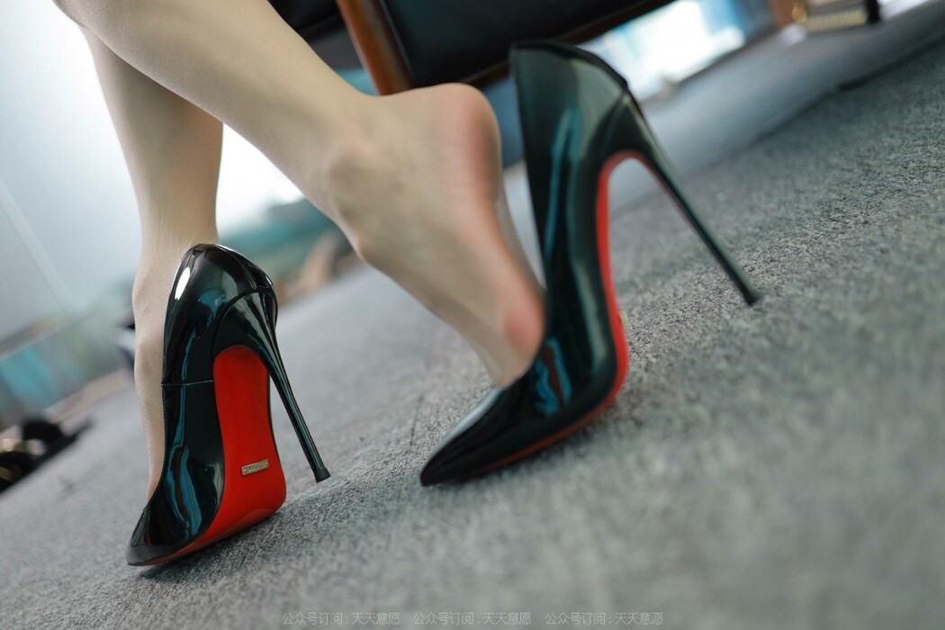 IESS异思趣向 No.1147 Yi Ming