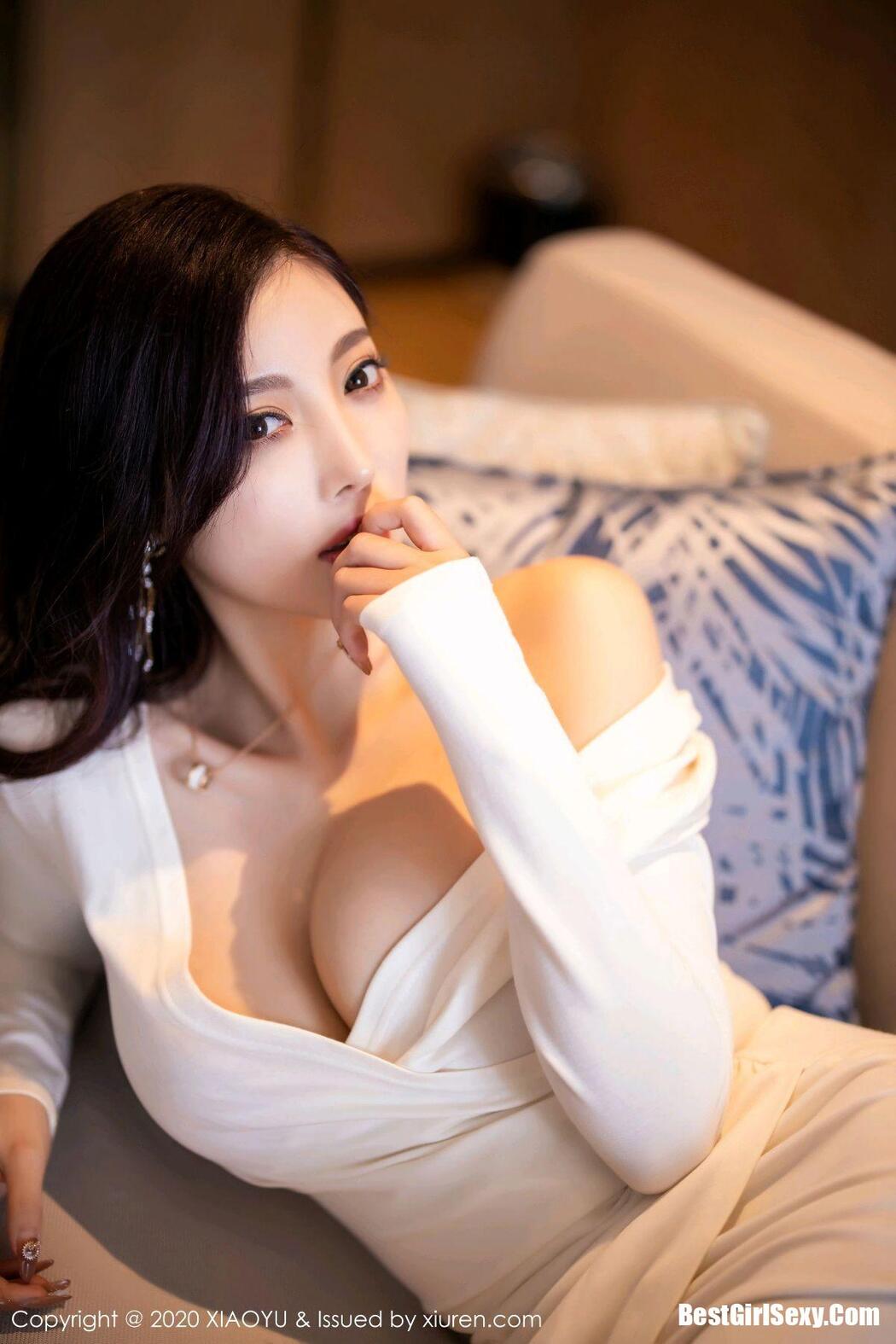 XiaoYu语画界 Vol.377 Yang Chen Chen