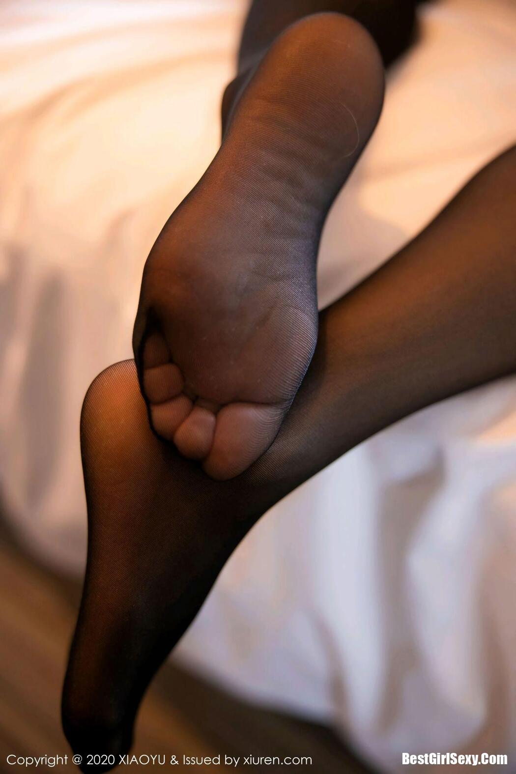 XiaoYu 语画界 Vol.355 He Jia Ying