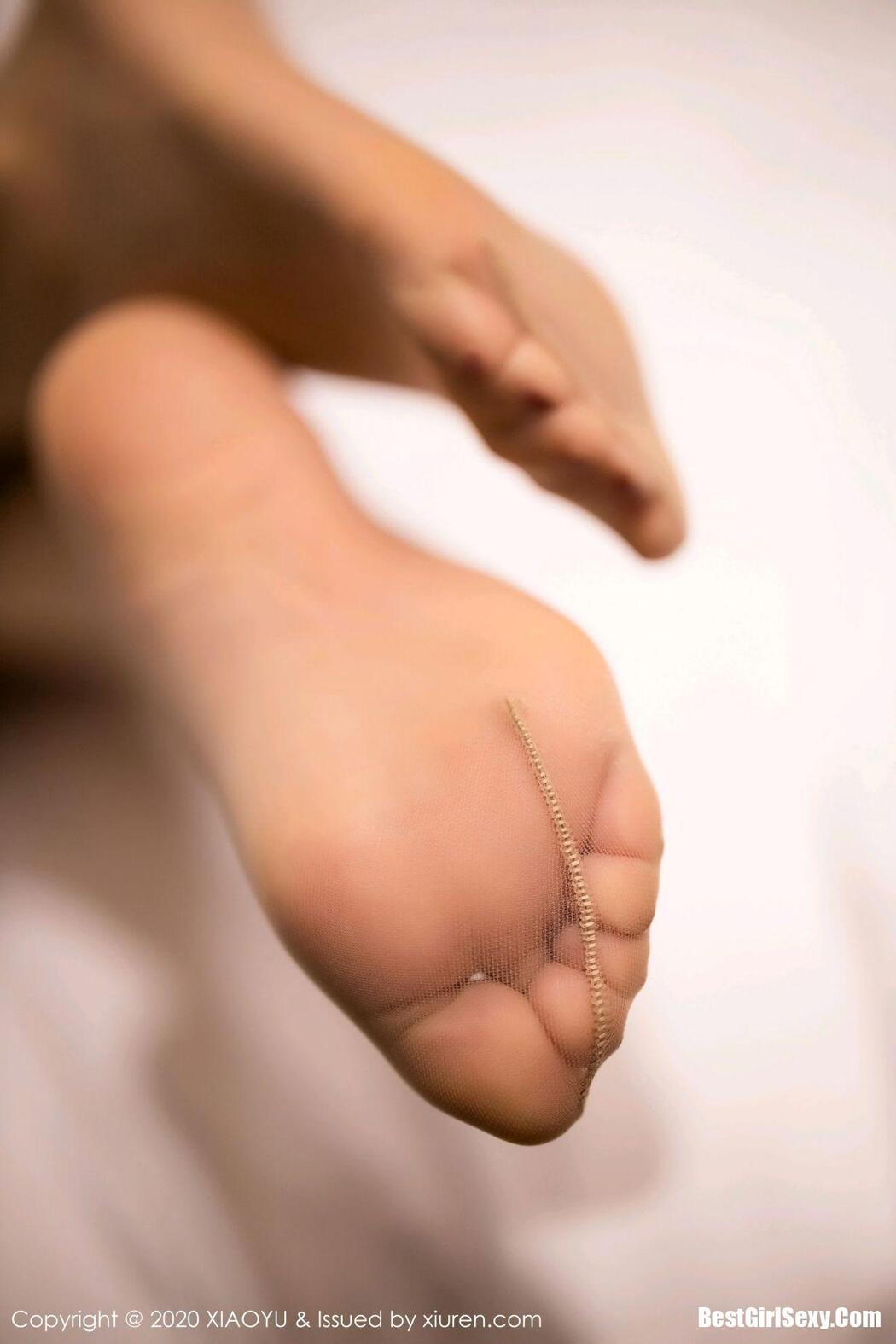 XiaoYu语画界 Vol.366 He Jia Ying